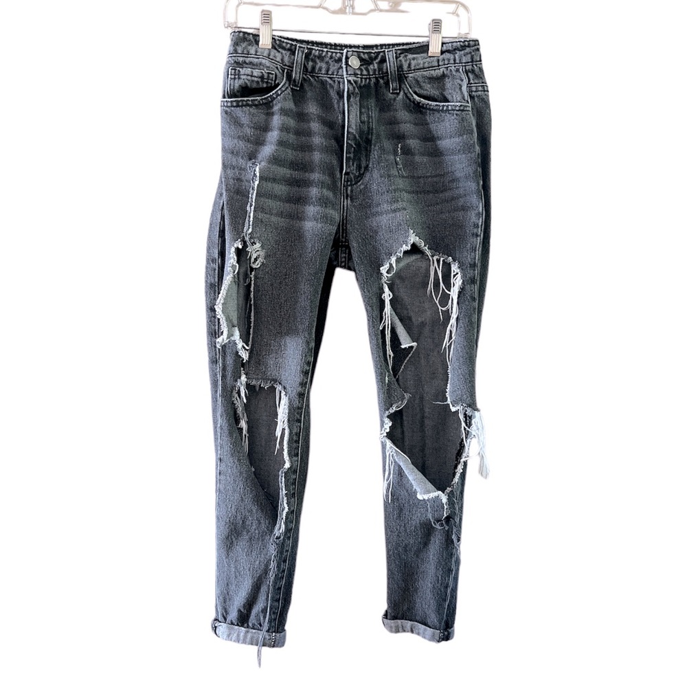 Fashion Nova Junior’s skinny distressed washed black jeans size 3